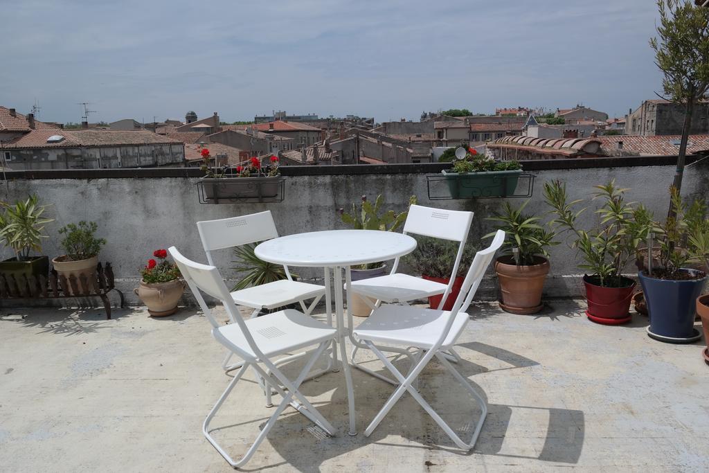 Penthouse Apartment Overlooking Place Carnot Каркассон Экстерьер фото